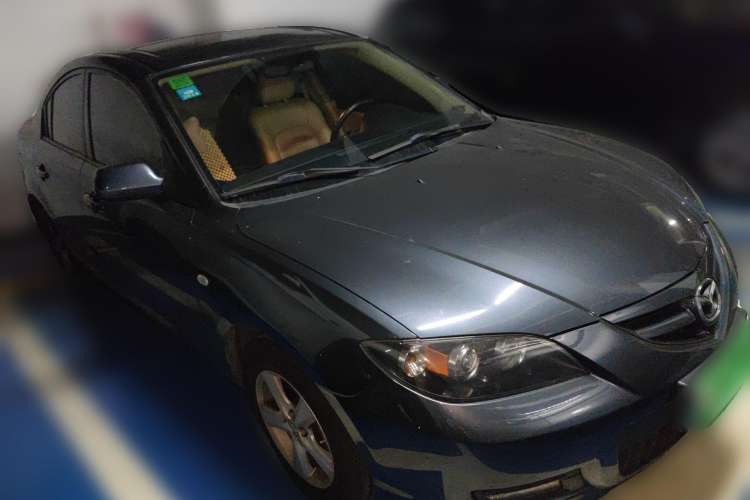Used Mazda 3 2010 1.6L Automatic Classic Elite Edition Front Right 45 Deg