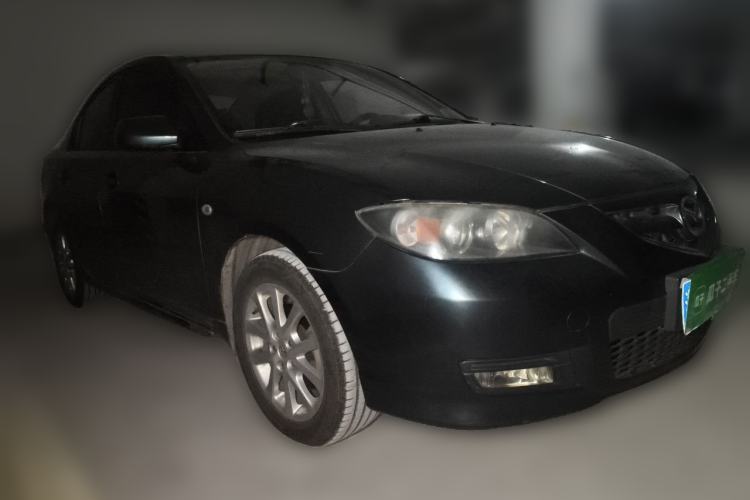Used Mazda 3 2010 2.0L Automatic Classic Sports Edition Front Right 45 Deg