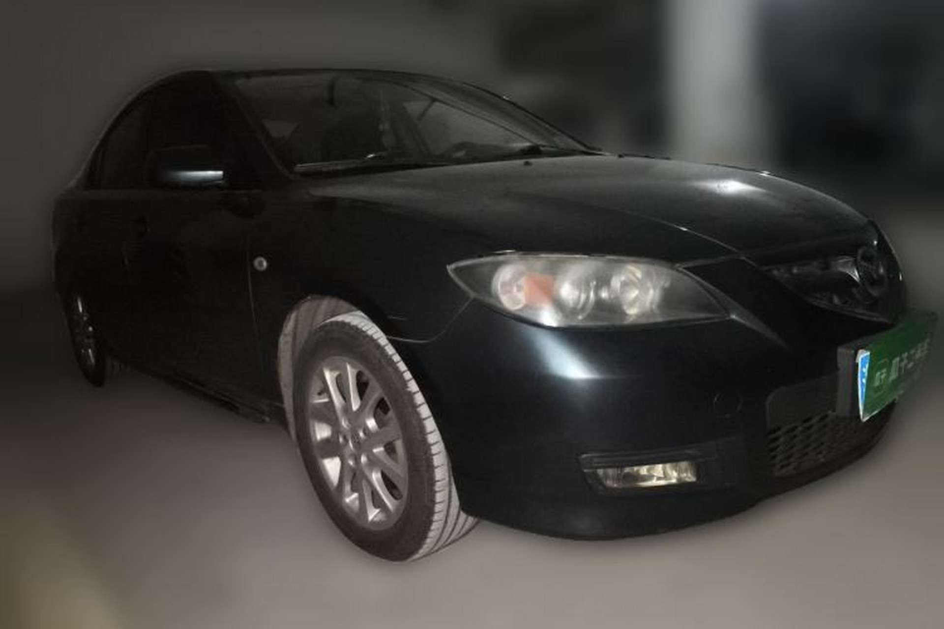 Used Mazda 3 2010 2.0L Automatic Classic Sports Edition Front Right 45 Deg