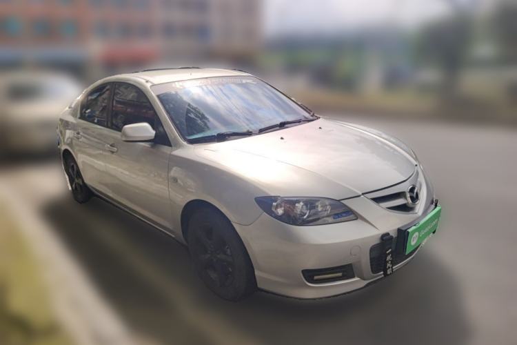 Used Mazda 3 2010 1.6L Automatic Classic Stylish Version Front Right 45 Deg