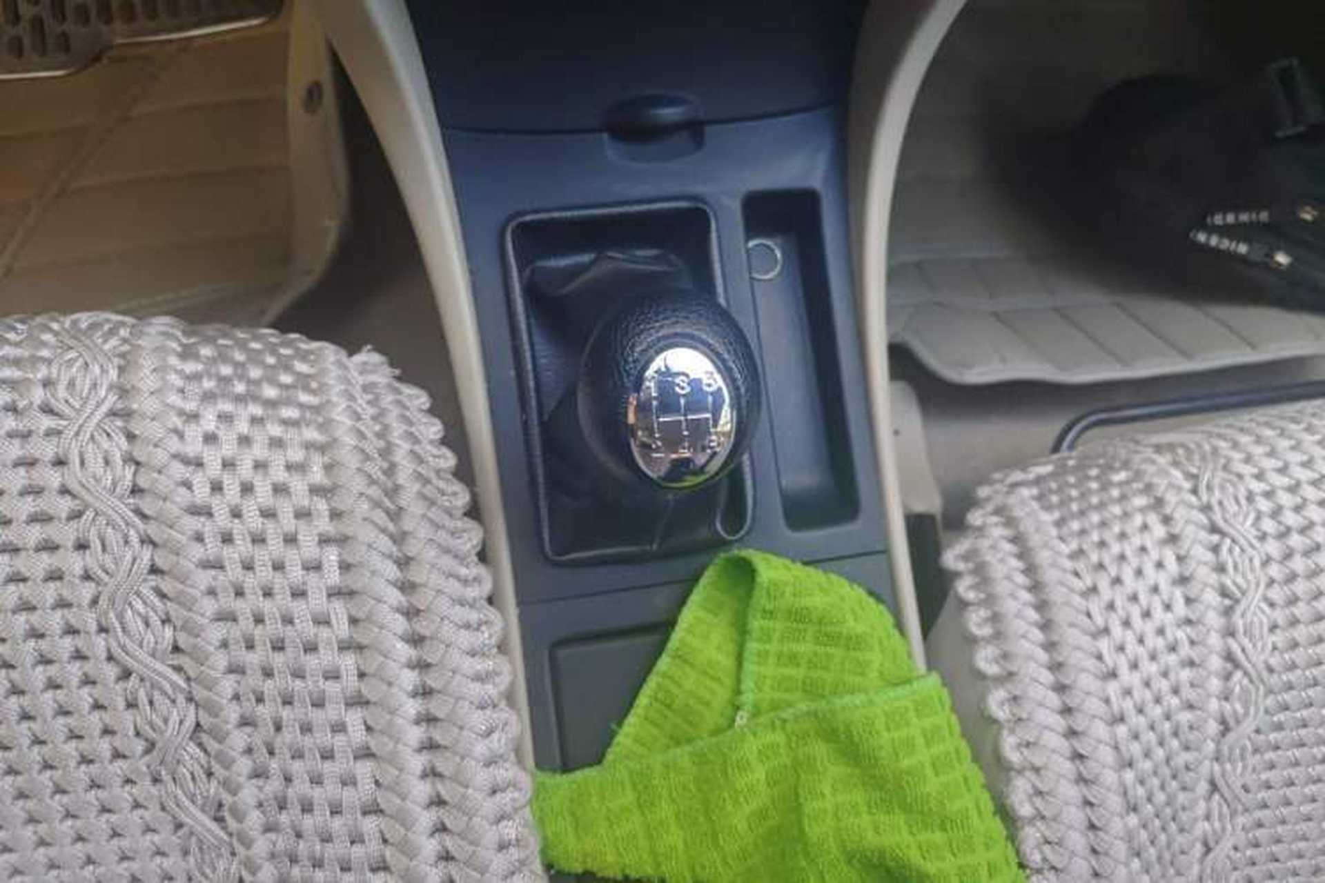 Used Mazda 3 2010 1.6L Manual Classic Stylish Version Gear Lever
