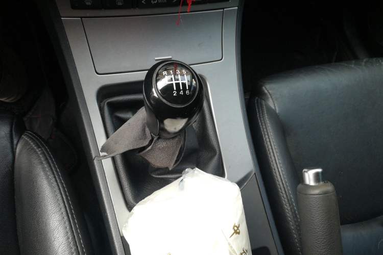 Used Mazda 3 2010 Hatchback 2.0 Manual Luxury Model Gear Lever