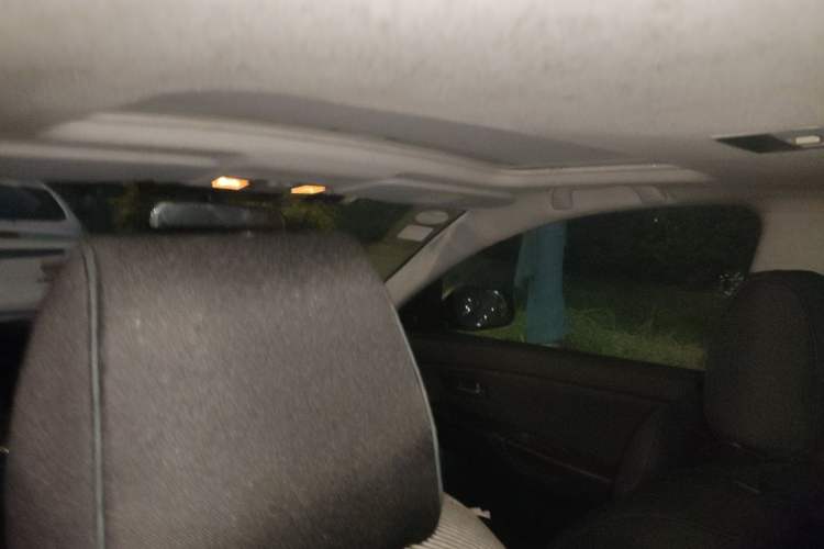 Used Mazda 3 2010 2.0L Automatic Classic Sports Edition Headliner