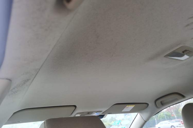 Used Mazda 3 2010 1.6L Manual Classic Stylish Version Headliner