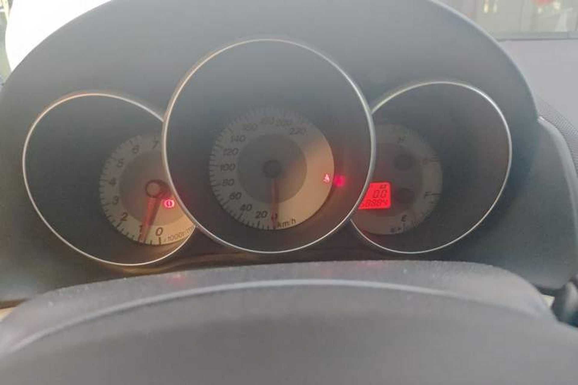 Used Mazda 3 2010 1.6L Manual Classic Stylish Version Instrument Cluster