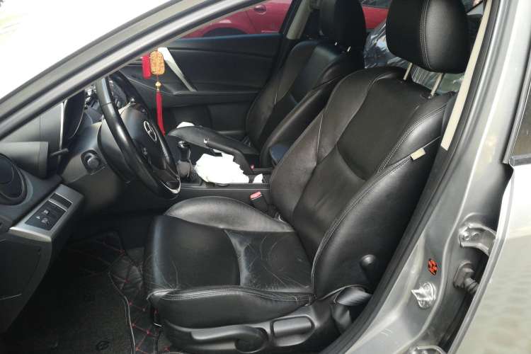 Used Mazda 3 2010 Hatchback 2.0 Manual Luxury Model Left Front Seat