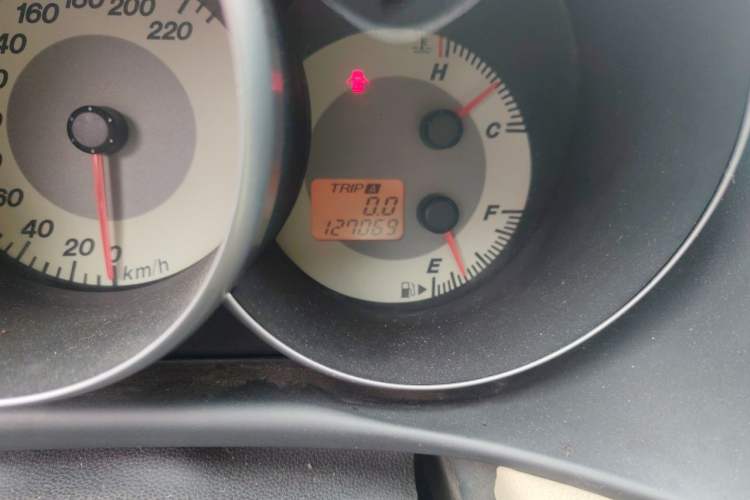 Used Mazda 3 2010 1.6L Manual Classic Stylish Version Odometer Close Up
