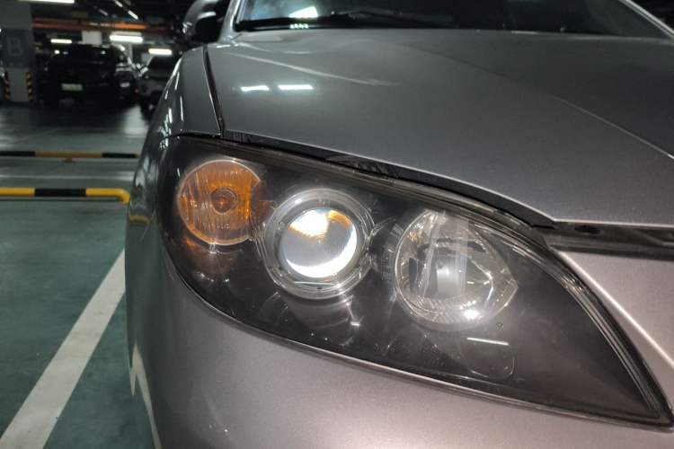 Used Mazda 3 2010 1.6L Manual Classic Stylish Version Right Front Headlight
