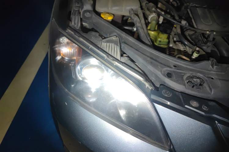 Used Mazda 3 2010 1.6L Automatic Classic Elite Edition Right Front Headlight