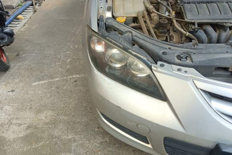 Used Mazda 3 2010 1.6L Manual Classic Stylish Version Right Front Headlight