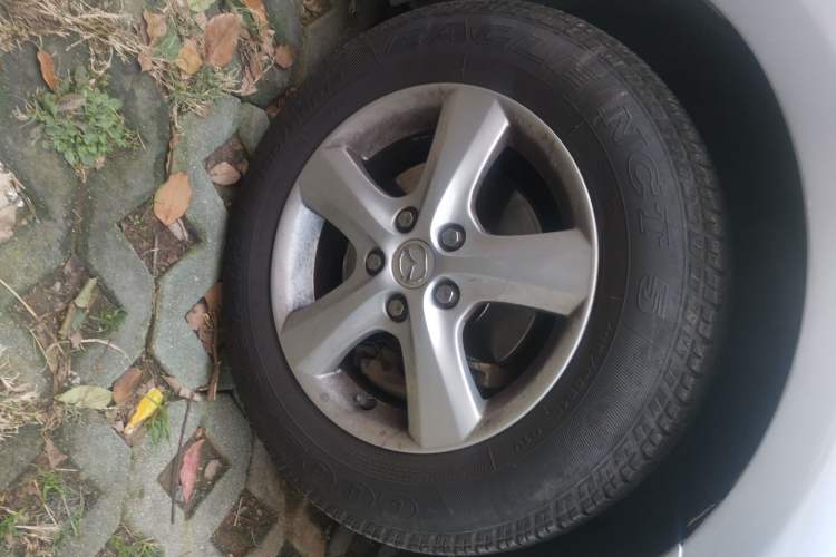 Used Mazda 3 2010 1.6L Automatic Classic Stylish Version Right Front Wheel Hub
