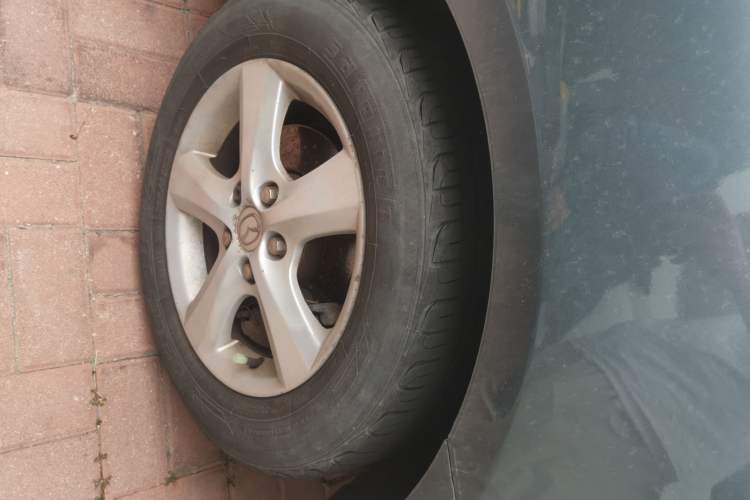 Used Mazda 3 2010 1.6L Automatic Classic Stylish Version Right Front Wheel Hub
