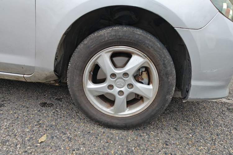 Used Mazda 3 2010 1.6L Manual Classic Stylish Version Right Front Wheel Hub