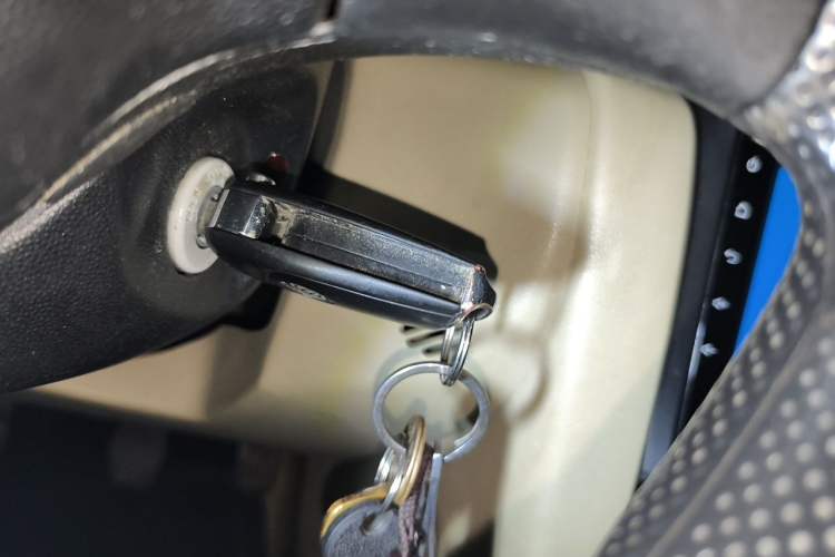 Used Mazda 3 2010 1.6L Manual Classic Stylish Version Vehicle Key