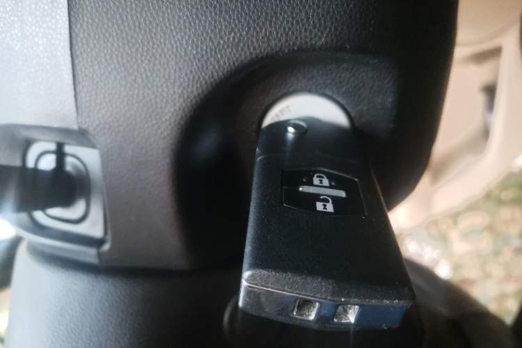 Used Mazda 3 2010 1.6L Automatic Classic Stylish Version Vehicle Key