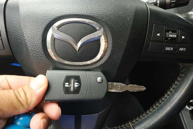 Used Mazda 3 2010 Hatchback 2.0 Automatic Luxury Model Vehicle Key