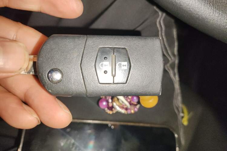 Used Mazda 3 2010 2.0L Automatic Classic Sports Edition Vehicle Key