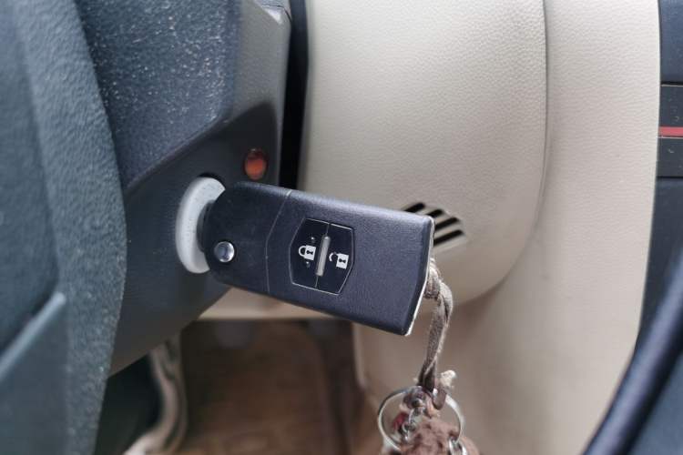 Used Mazda 3 2010 1.6L Manual Classic Stylish Version Vehicle Key