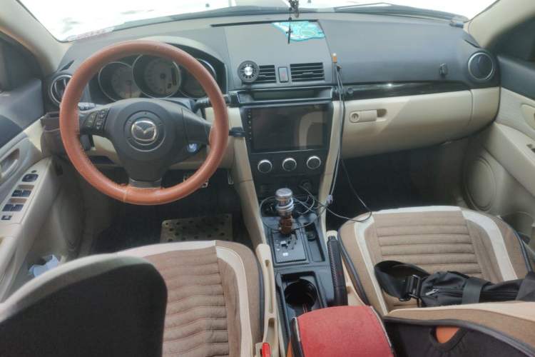 Used Mazda 3 2010 1.6L Automatic Classic Stylish Version Center Console