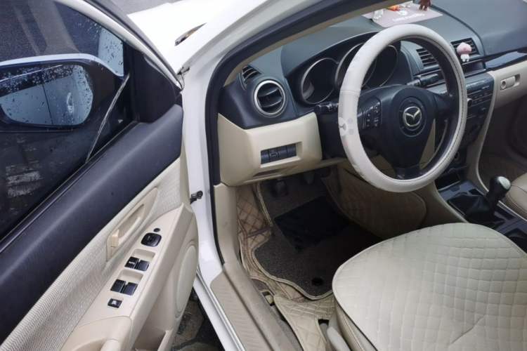 Used Mazda 3 2010 1.6L Manual Classic Stylish Version Driver Seat