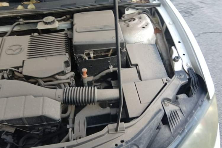 Used Mazda 3 2010 1.6L Automatic Classic Elite Edition Engine Bay Left