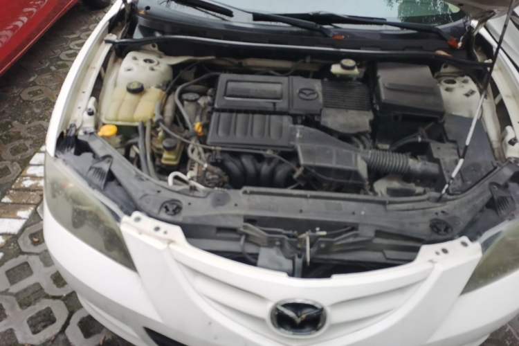 Used Mazda 3 2010 1.6L Manual Classic Stylish Version Engine Bay Right