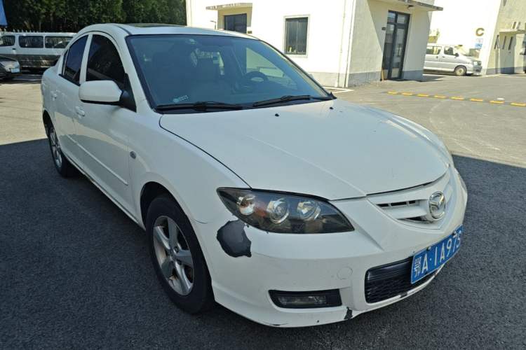 Used Mazda 3 2010 1.6L Automatic Classic Elite Edition Front Right 45 Deg