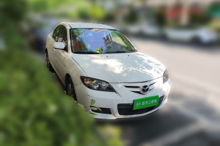 Used Mazda 3 2010 1.6L Automatic Classic Stylish Version Front Right 45 Deg