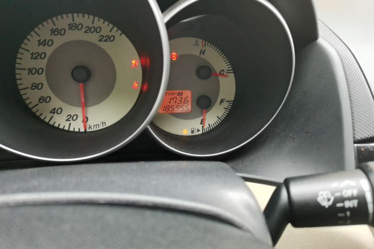 Used Mazda 3 2010 1.6L Manual Classic Stylish Version Odometer Close Up