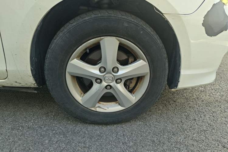 Used Mazda 3 2010 1.6L Automatic Classic Elite Edition Right Front Wheel Hub