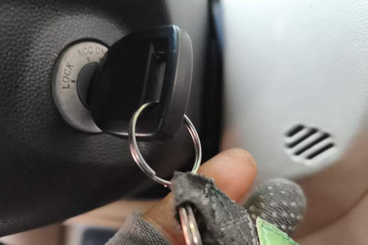 Used Mazda 3 2010 1.6L Automatic Classic Stylish Version Vehicle Key