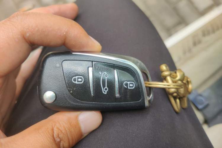 Used Mazda 3 2010 1.6L Automatic Classic Stylish Version Vehicle Key