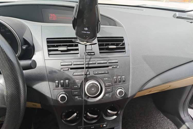 Used Mazda 3 2011 Sedan 1.6L Automatic Comfort Model Audio And AC Panel