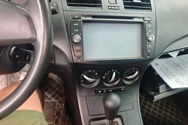 Used Mazda 3 2011 Sedan 1.6L Automatic Comfort Model Audio And AC Panel