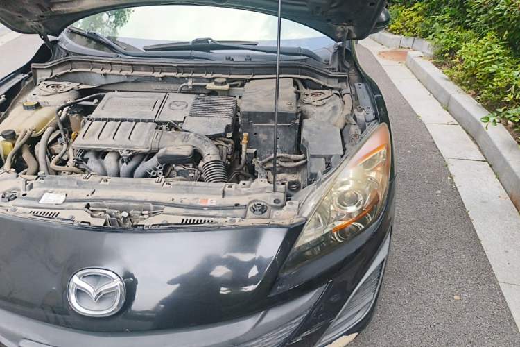 Used Mazda 3 2011 Sedan 1.6L Automatic Comfort Model Engine Bay Left