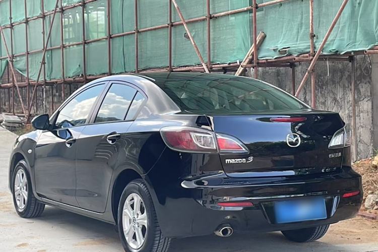 Used Mazda 3 2011 Sedan 1.6L Automatic Elite Model Exterior 2