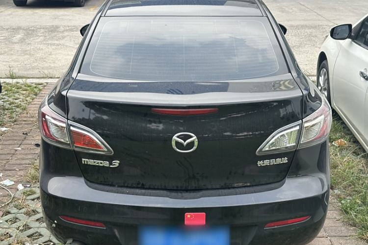 Used Mazda 3 2011 Sedan 1.6L Automatic Comfort Model Exterior 5