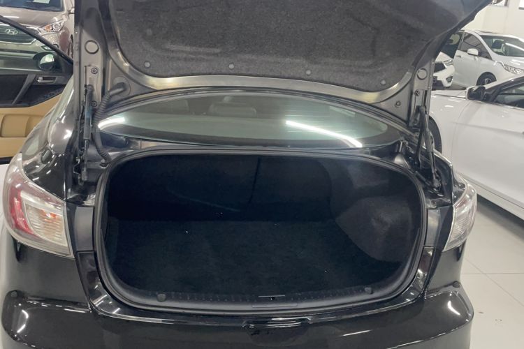 Used Mazda 3 2011 Sedan 1.6L Automatic Elite Model Trunk