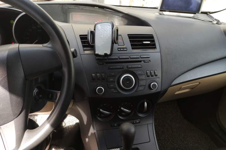 Used Mazda 3 2011 Sedan 1.6L Automatic Comfort Model Audio And AC Panel