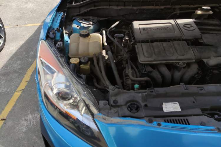 Used Mazda 3 2011 Sedan 1.6L Automatic Comfort Model Engine Bay Right