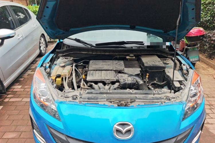 Used Mazda 3 2011 Sedan 1.6L Automatic Elite Model Engine Bay Right