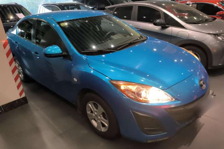 Used Mazda 3 2011 Sedan 1.6L Manual Comfort Model Front Right 45 Deg