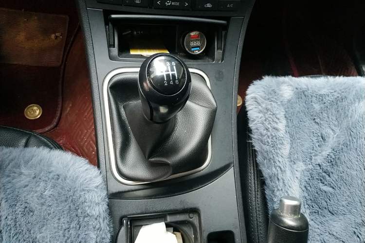 Used Mazda 3 2011 Sedan 2.0L Manual Sport Model Gear Lever