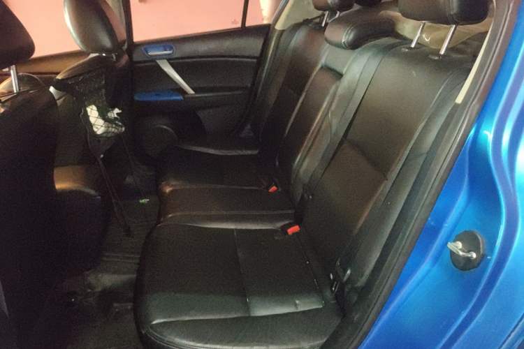 Used Mazda 3 2011 Sedan 2.0L Automatic Luxury Model Left Rear Seat