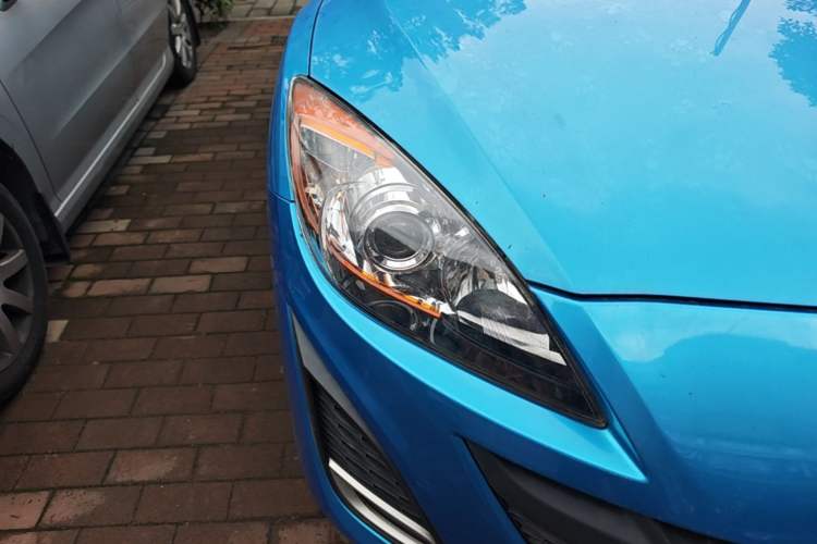 Used Mazda 3 2011 Sedan 1.6L Automatic Elite Model Right Front Headlight