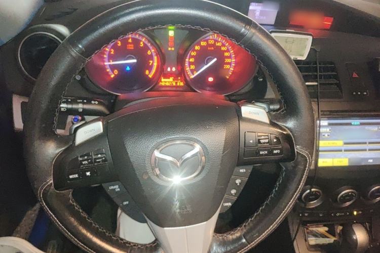 Used Mazda 3 2011 Sedan 2.0L Automatic Luxury Model Steering Wheel