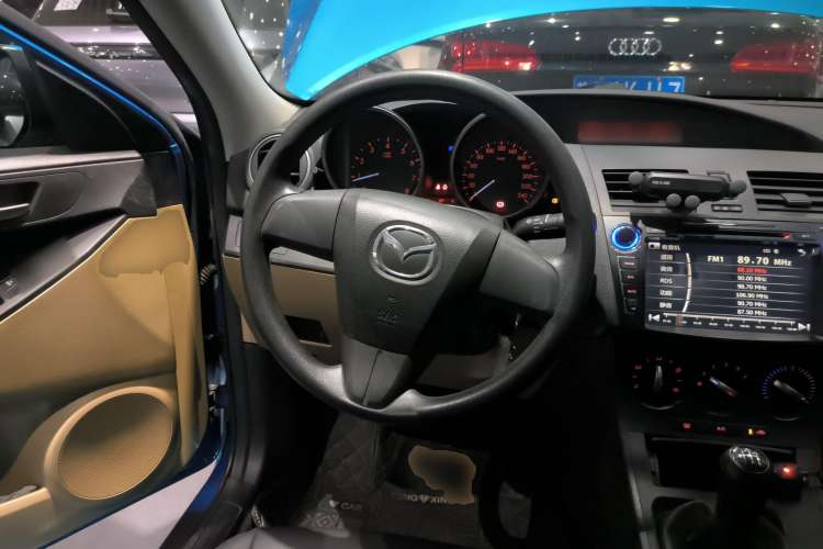 Used Mazda 3 2011 Sedan 1.6L Manual Comfort Model Steering Wheel