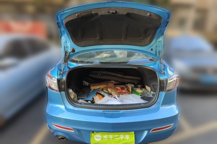 Used Mazda 3 2011 Sedan 1.6L Automatic Elite Model Trunk