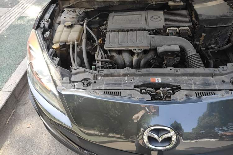 Used Mazda 3 2011 Sedan 1.6L Automatic Elite Model Engine Bay Right