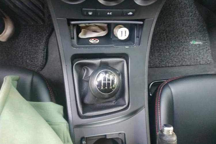 Used Mazda 3 2011 Sedan 1.6L Manual Comfort Model Gear Lever